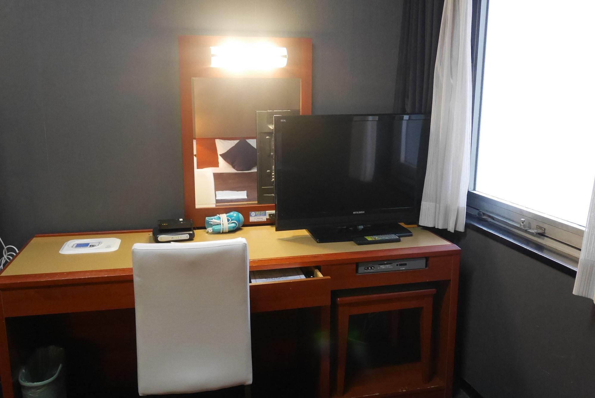 Hotel Livemax Budget Yokohama Tsurumi Extérieur photo